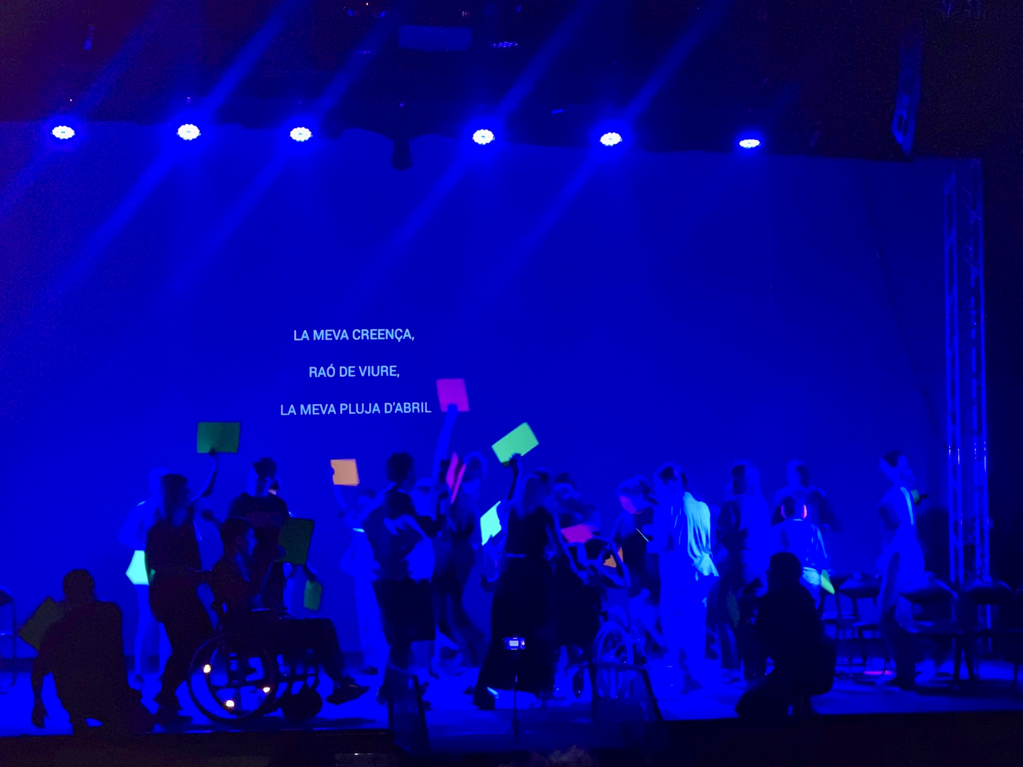 Uns 150 alumnes actuen a la 4a Mostra de Teatre Escolar, dedicada a la multiculturalitat